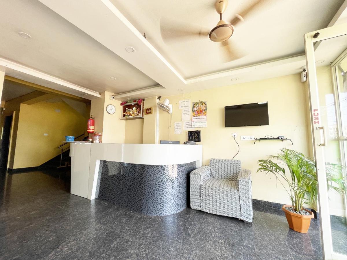 Hotel Golden Wave Puri Bagian luar foto